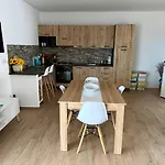 Open Space Da Mirko Apartman