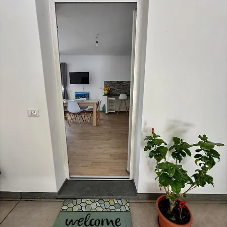 Open Space Da Mirko Apartmán *